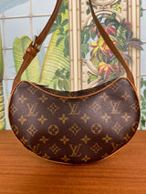 Louis Vuitton croissant monogram PM