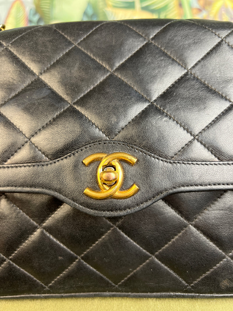 Chanel quilted lambskin Diana double flap bag black