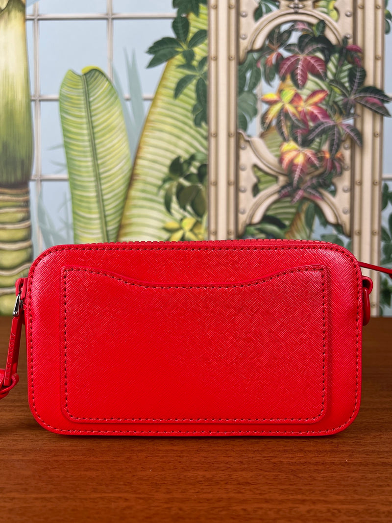 Marc Jacobs snap shot bag red