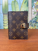 Louis Vuitton koala small Ring Agenda cover rose