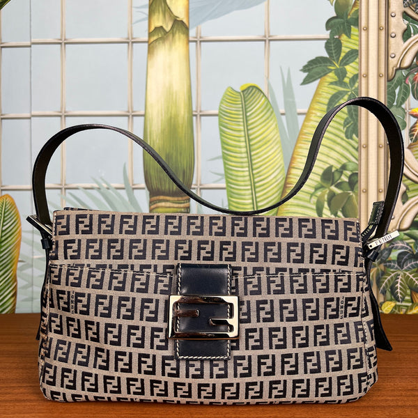 Fendi baguette bag blue – A Piece Lux