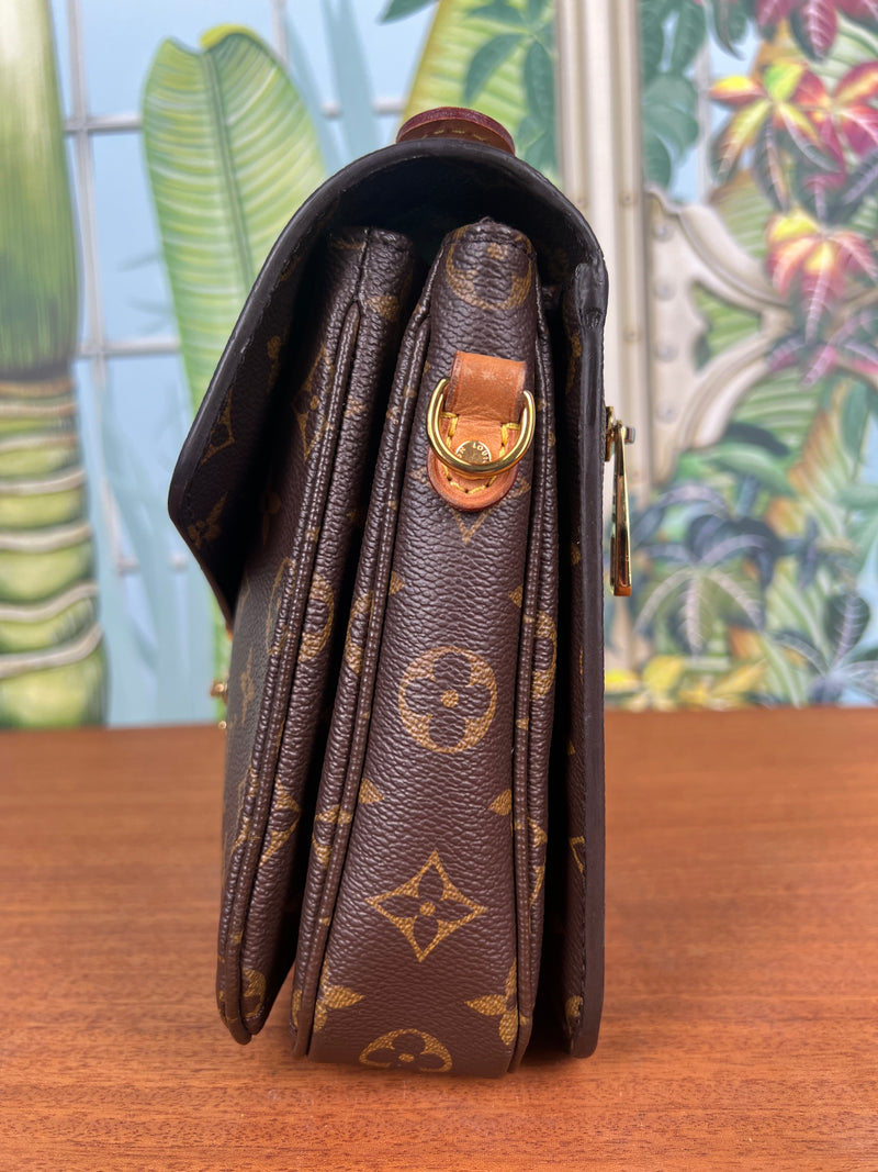 Louis Vuitton pochette Metis