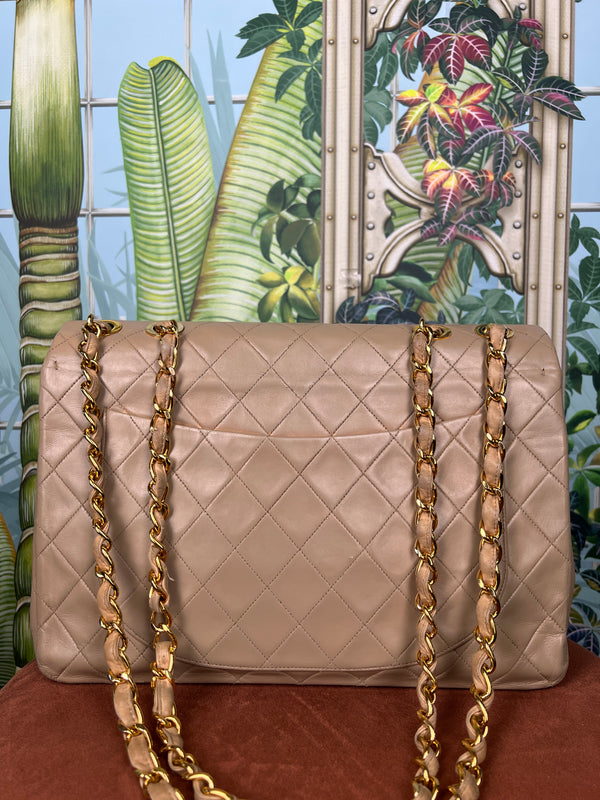 Chanel jumbo flap bag beige lambskin