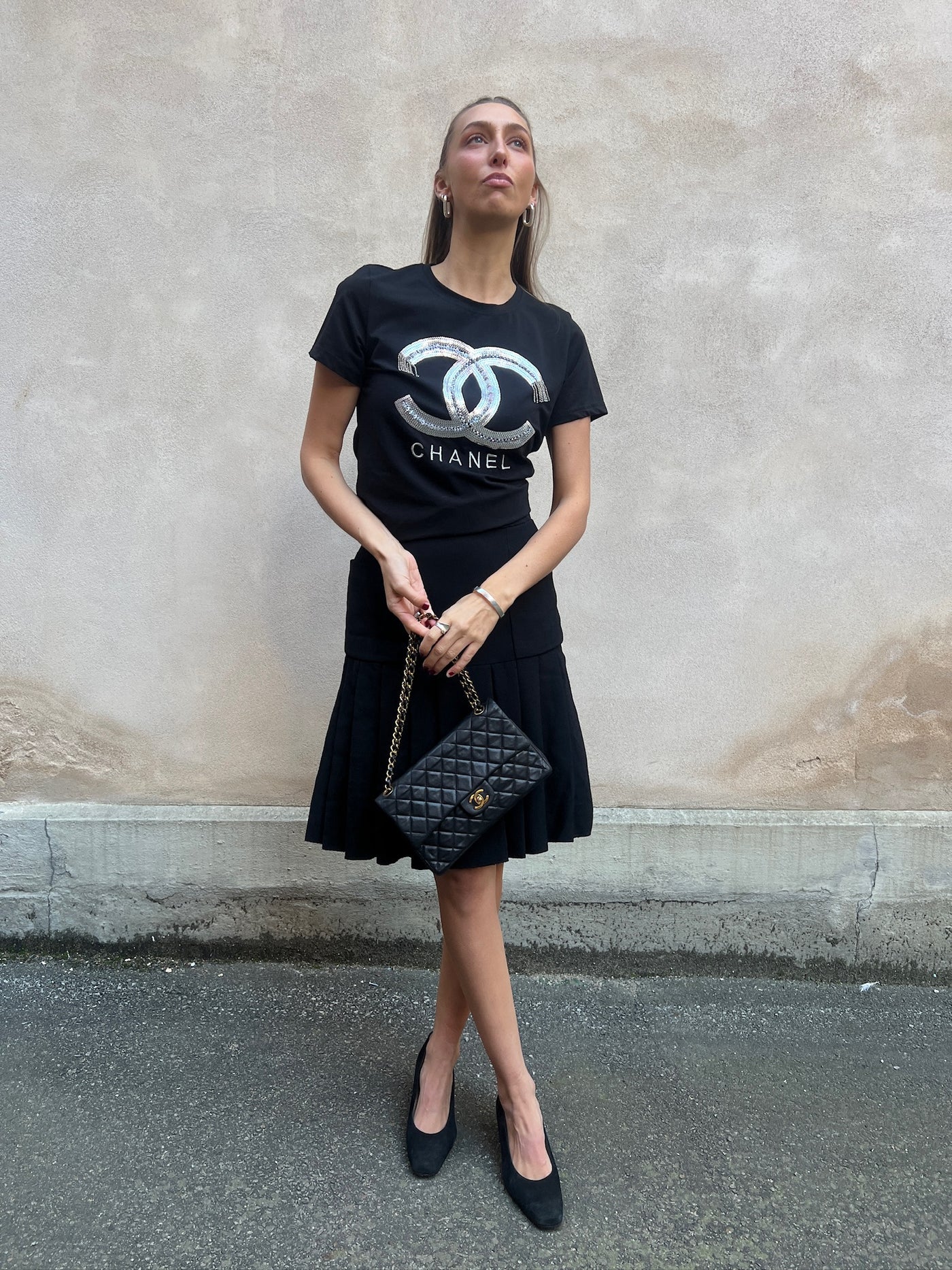 Chanel T-shirt black with CC – A Piece Lux