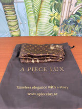 Louis Vuitton scarf trunks