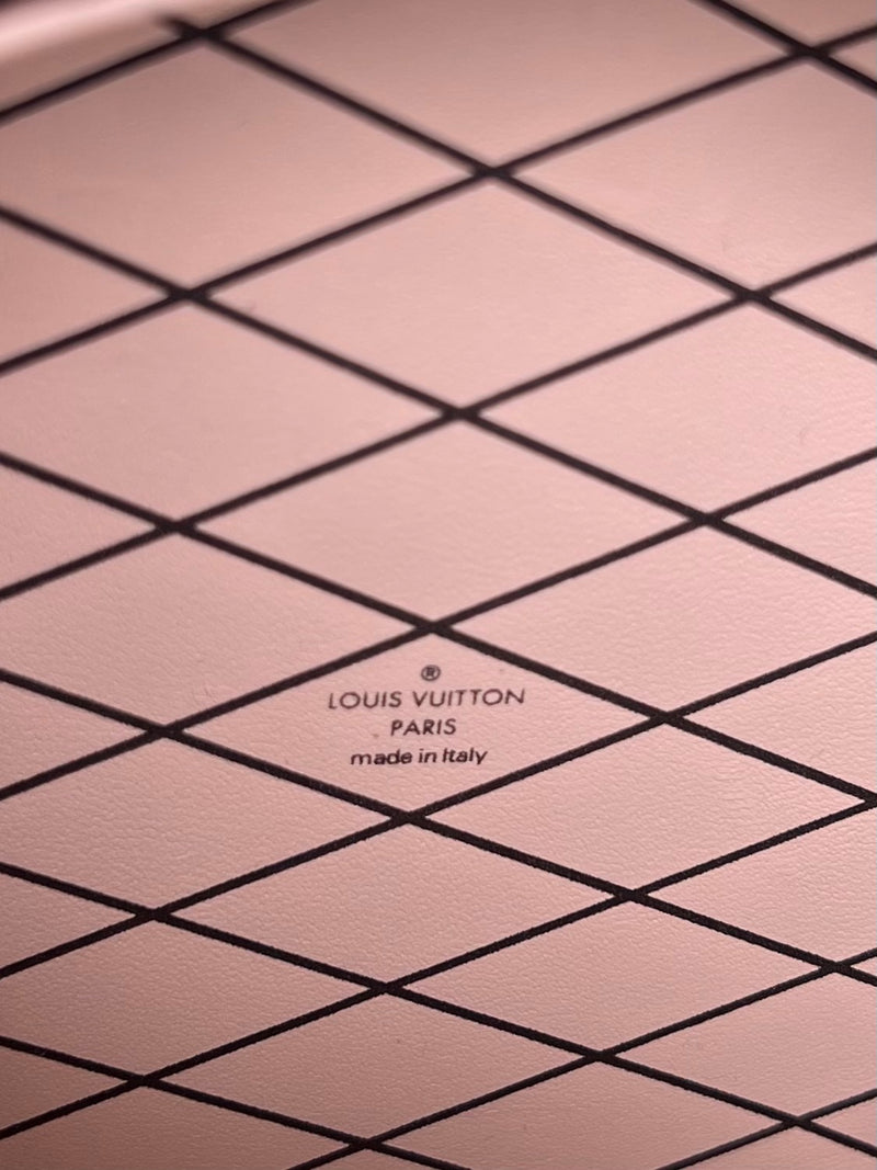Louis Vuitton Petite Boite Chapeau