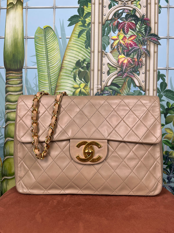 Chanel jumbo flap bag beige lambskin