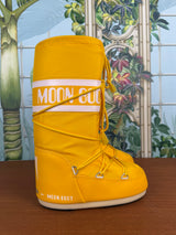 Moon boot icon nylon yellow