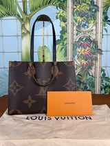 Louis Vuitton OnTheGo MM
