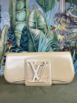 Louis Vuitton Sobe clutch