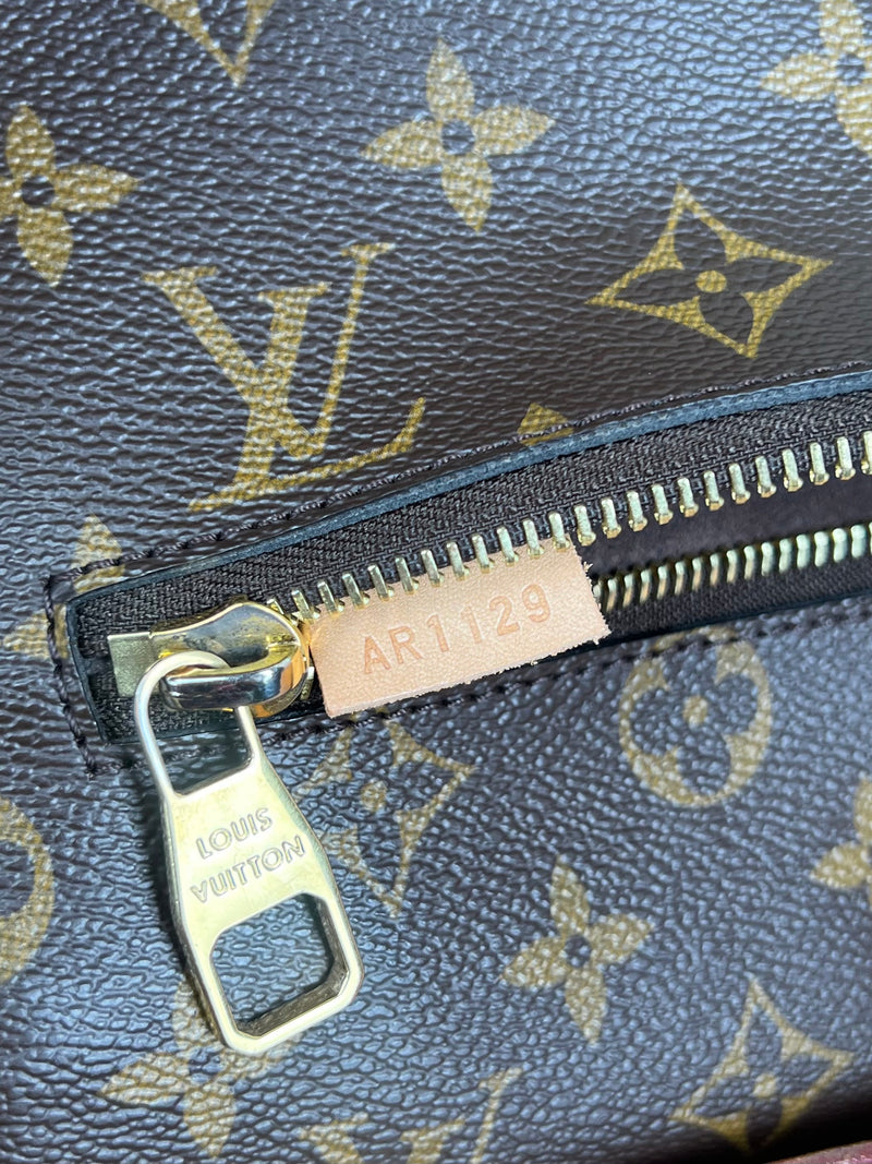 Louis Vuitton pochette Metis