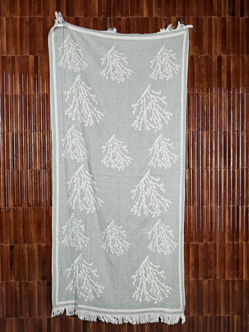 Amca towel corallium green