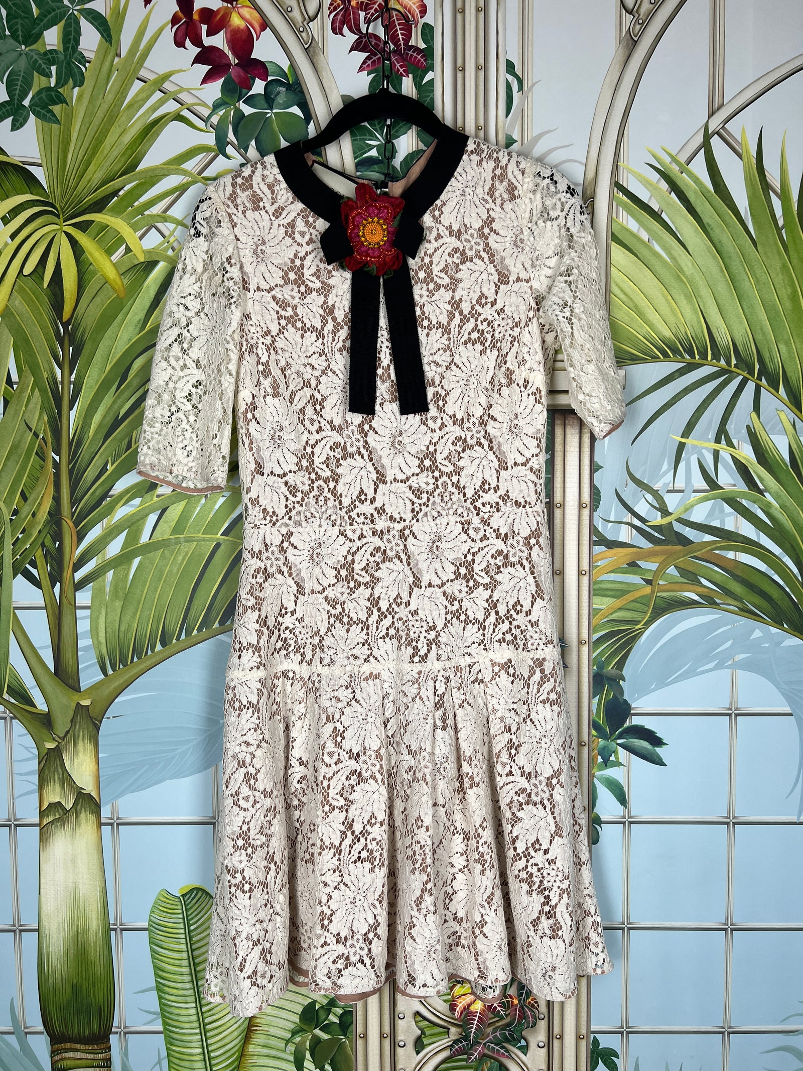 gucci floral lace dress Gucci Floral-print Lace-trimmed Twill Dress – Runway Catalog