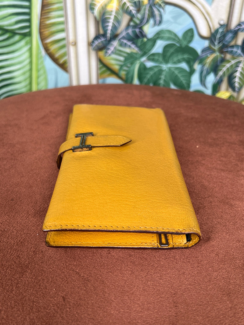 Hermés béarn wallet yellow