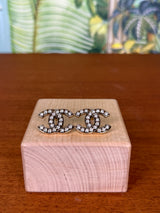 Chanel CC earrings stones