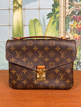 Louis Vuitton pochette Metis