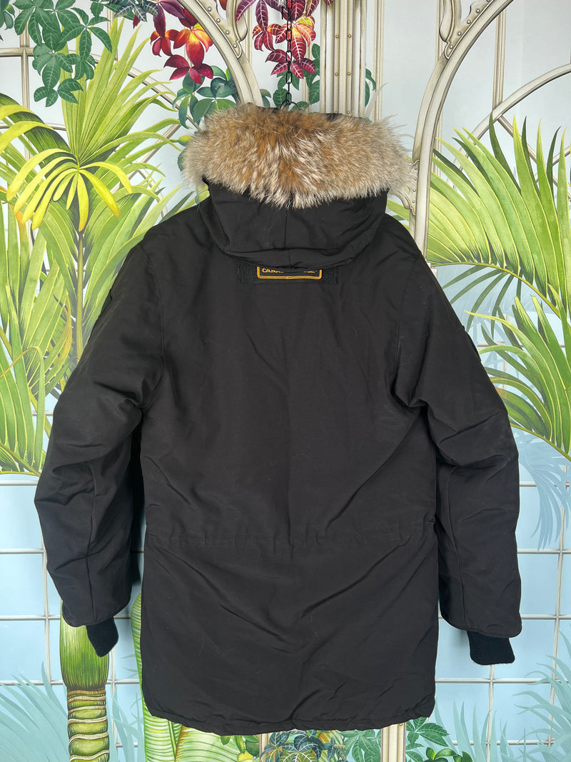 Canada goose jacket long black