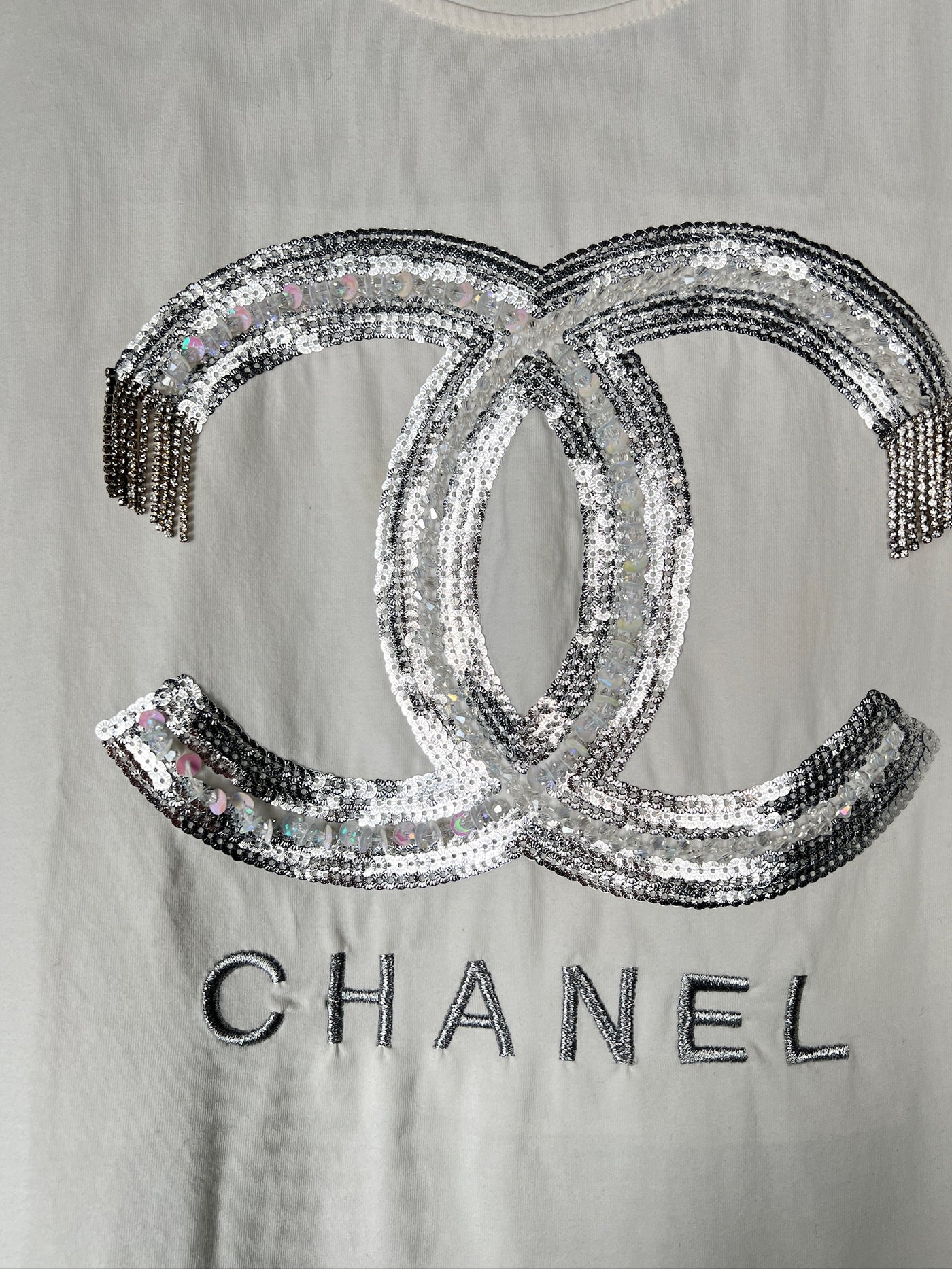 Chanel T-shirt white with CC – A Piece Lux