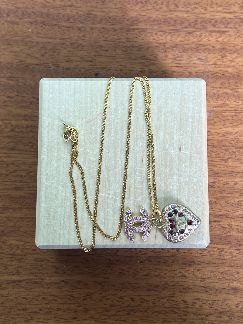 Chanel necklace heart purple/gold