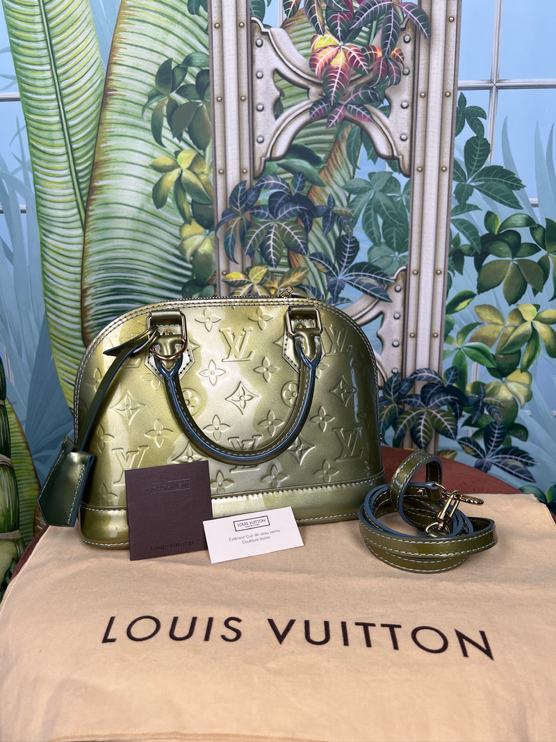 Louis Vuitton Alma BB green vernis