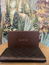 Gucci Monogram wallet black
