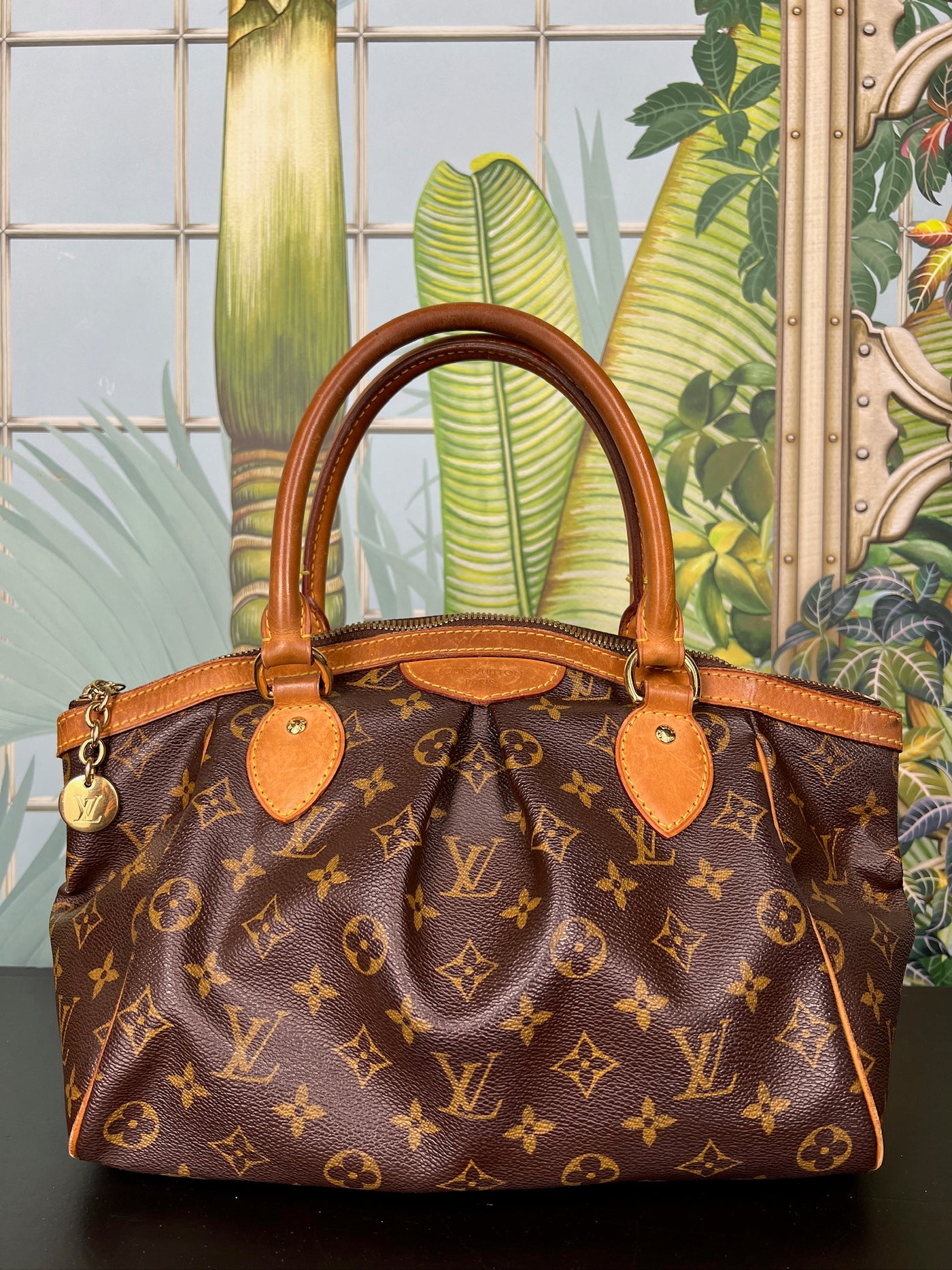 Louis Vuitton Tivoli PM bag – A Piece Lux