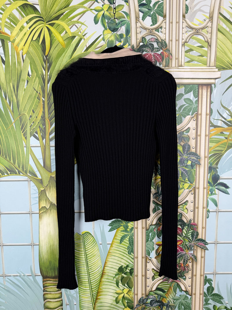 Chanel vintage black knitted sweater 2002's Winter collection