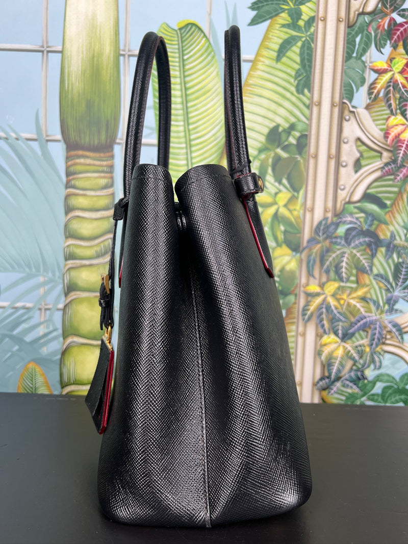 Prada Saffiano Double check black bag