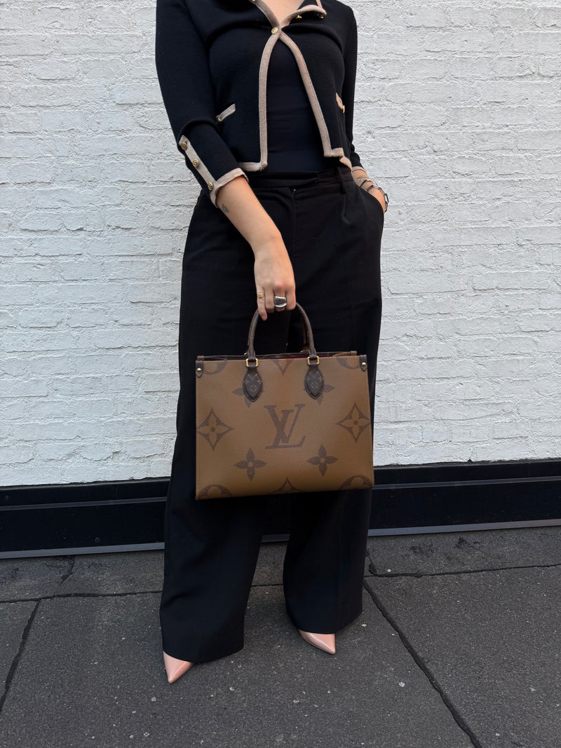 Louis Vuitton OnTheGo MM