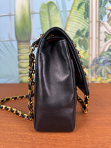 Chanel Double Flap Bag medium black/gold