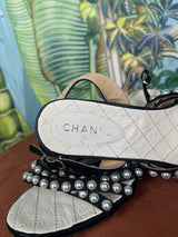 Chanel heels black with pearls