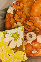 Round cushion marigold