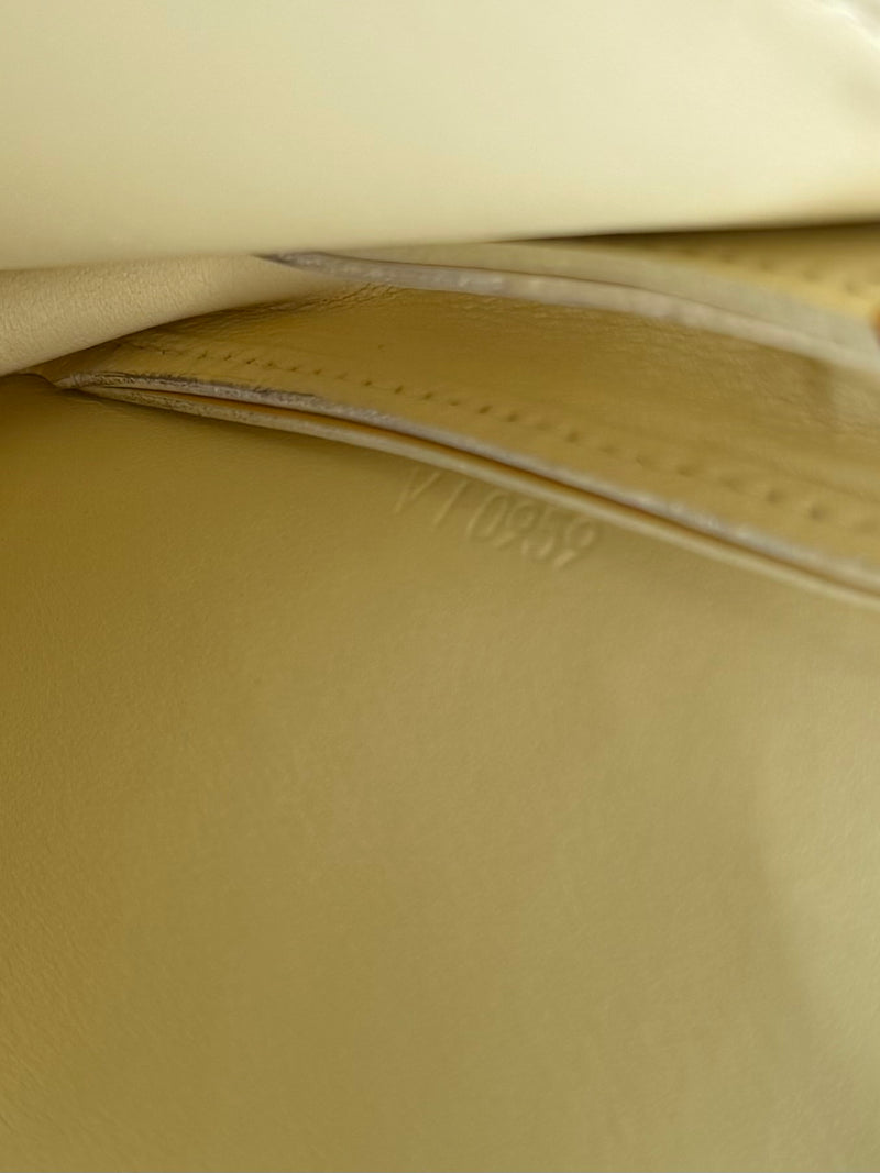 Louis Vuitton monogram vernis Lexington accessory pouch bag yellow