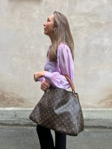 Louis Vuitton Artsy monogram MM bag