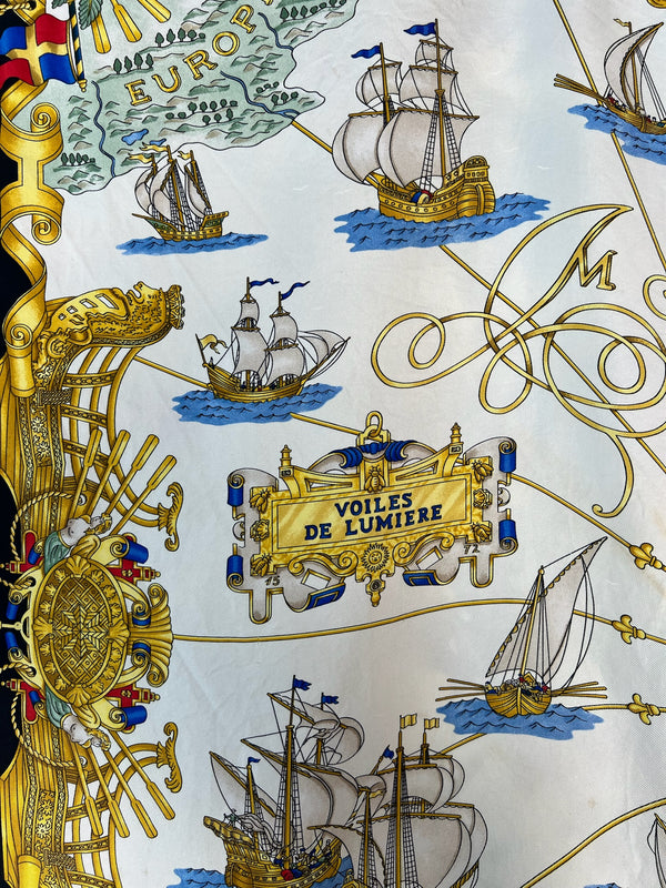 Hermès scarf ships