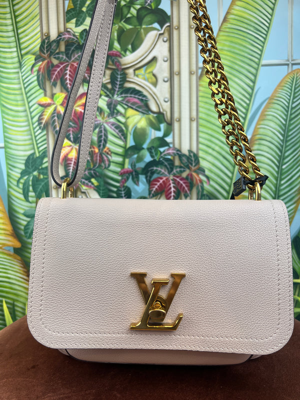 Louis Vuitton My Lock me chain bag