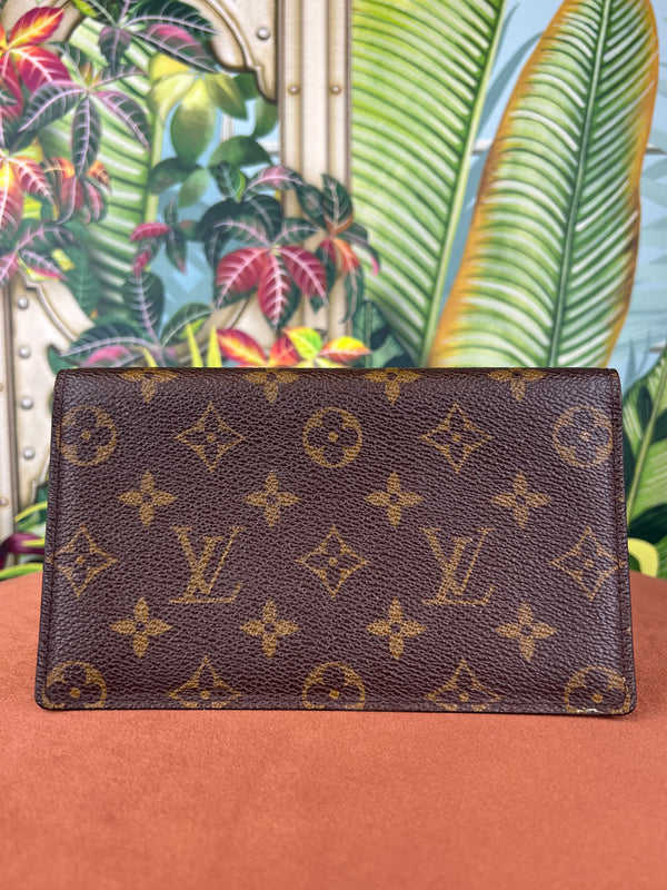 Louis Vuitton Brazza wallet