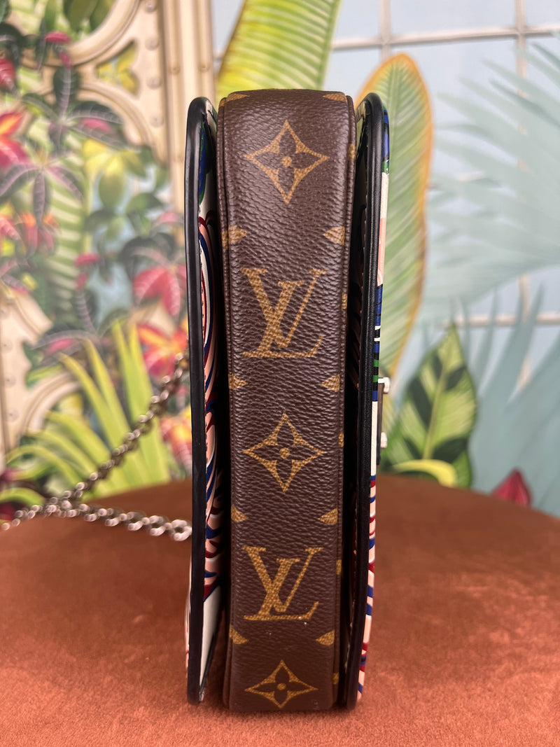 Louis Vuitton pochette Metis limited edition
