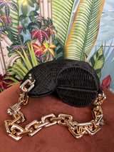 Conch chain rattan shoulder bag black