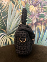 Knitting woven shoulder bag  black