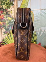 Louis Vuitton porte document voyage