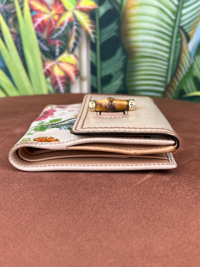 Gucci flora wallet