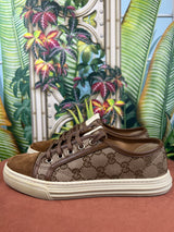 Gucci sneakers brown