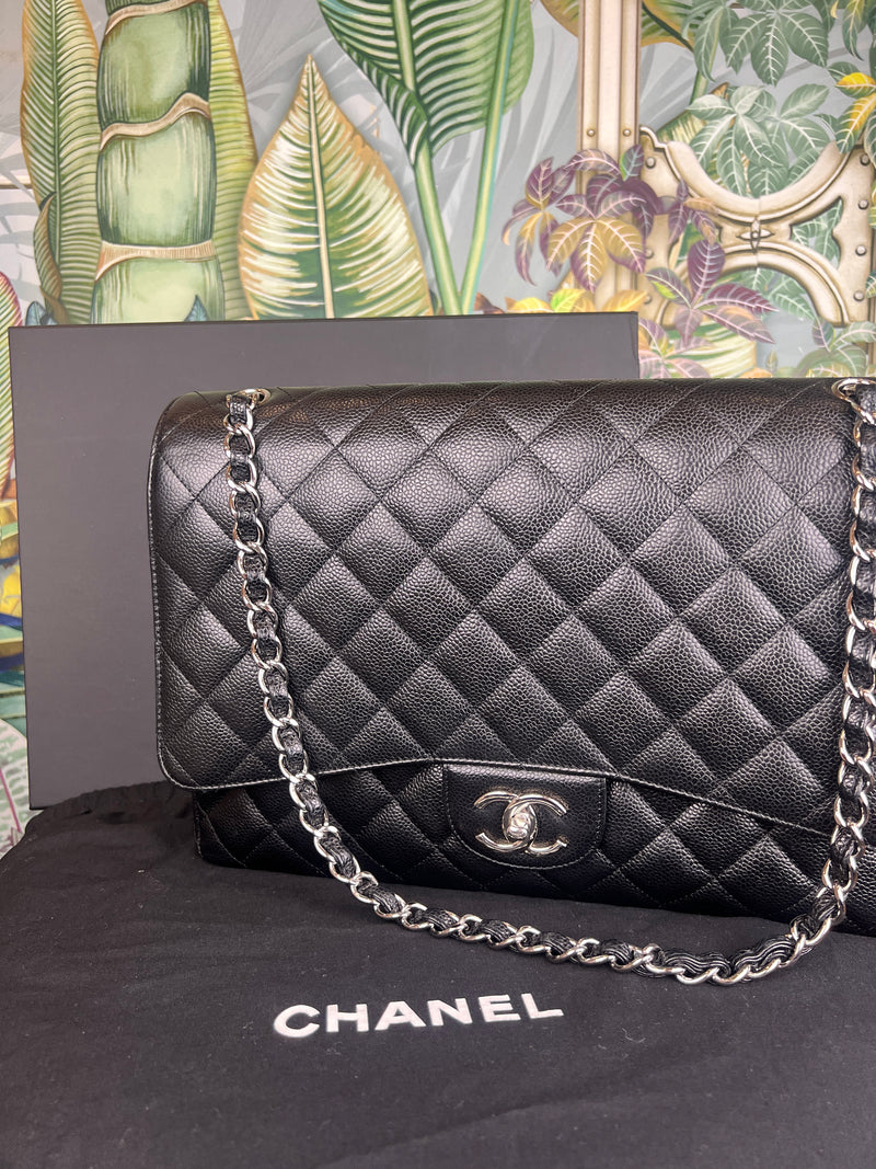 Chanel double flap Maxi, JL333000213