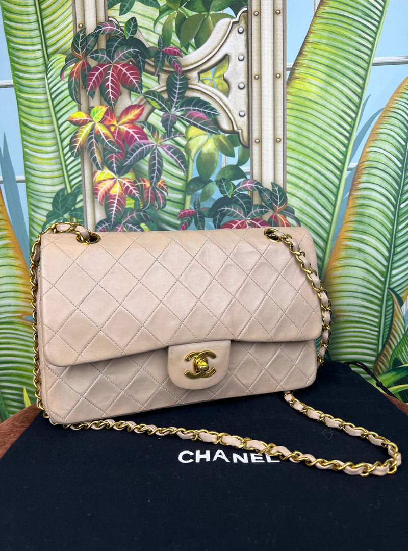 Chanel double flap beige, gold hardware