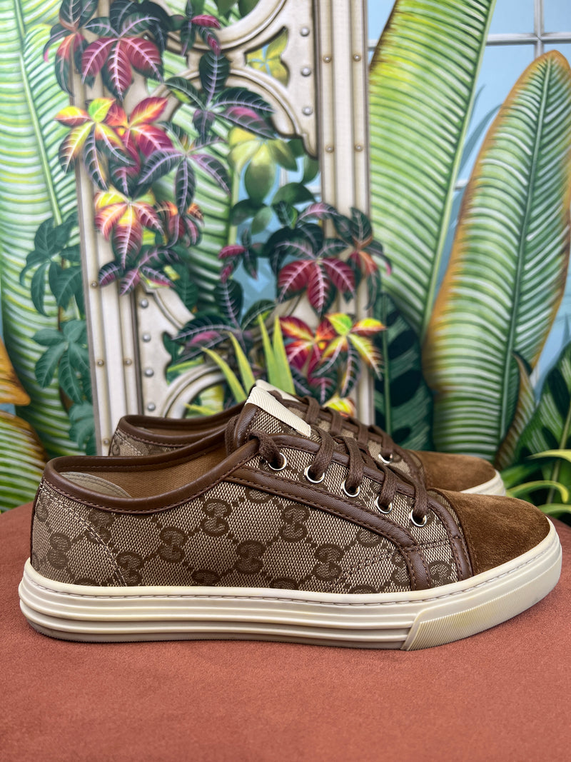 Gucci sneakers brown