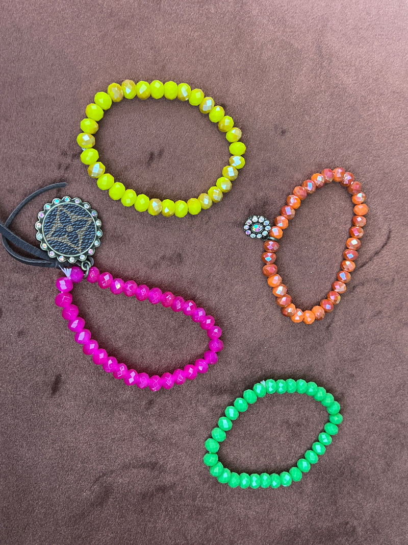 Repurposed pearl Bracelets Multi
