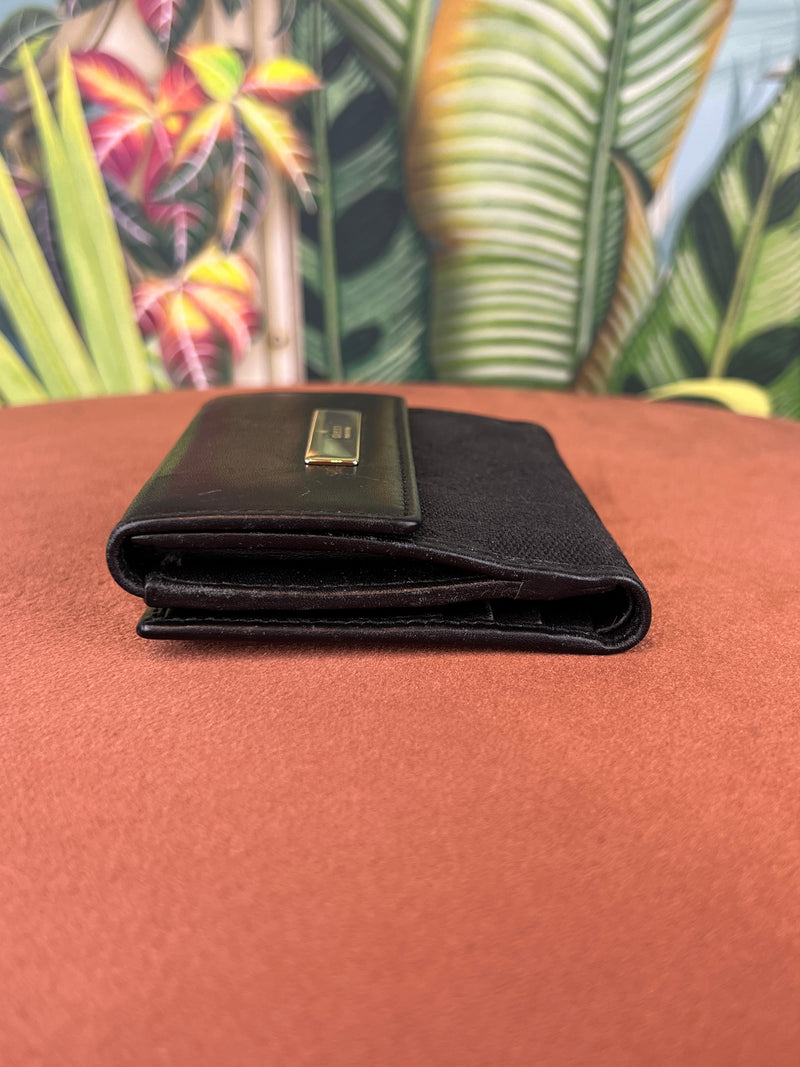 Gucci wallet black